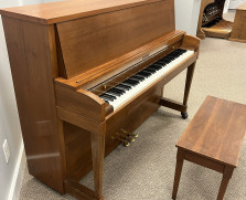 Baldwin Hamilton studio piano